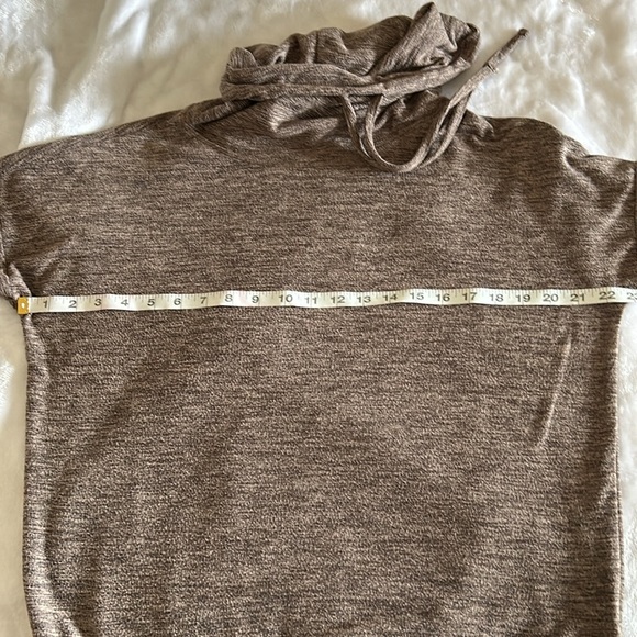 🤎 GUC Maurices Lakeside Cozy Heather Brown Knit Cowl Neck Sweater in Med… - Picture 6 of 7